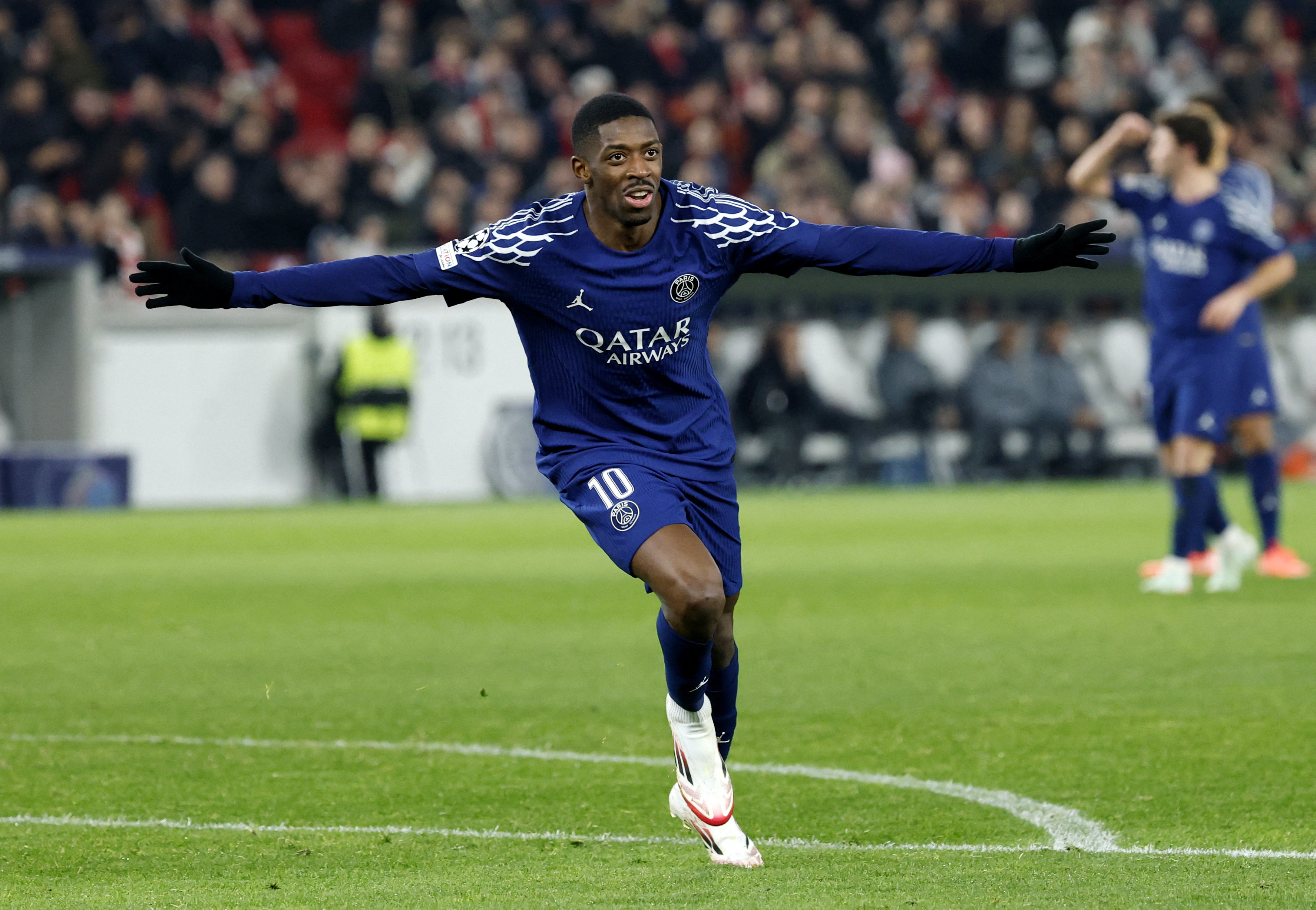 利物浦神奇翻盘，巴塞罗那不敌英格兰豪门